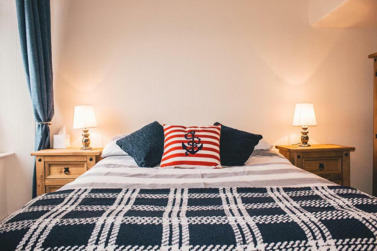 The Mouries Holiday Cottage ฟอเชเบอร์ ภายนอก รูปภาพ